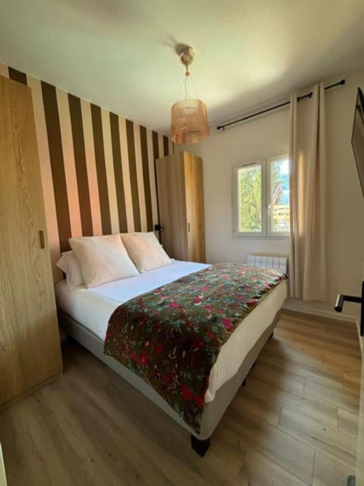 3 Pieces, Spacieux En Plein Centre Apartment