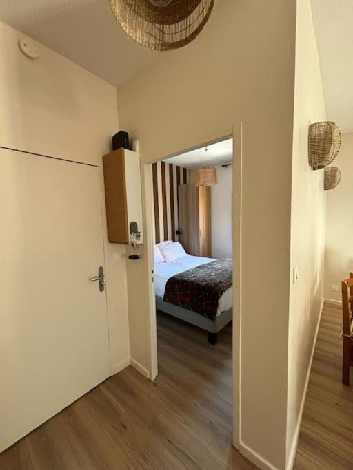 Apartment 3 Pieces, Spacieux En Plein Centre